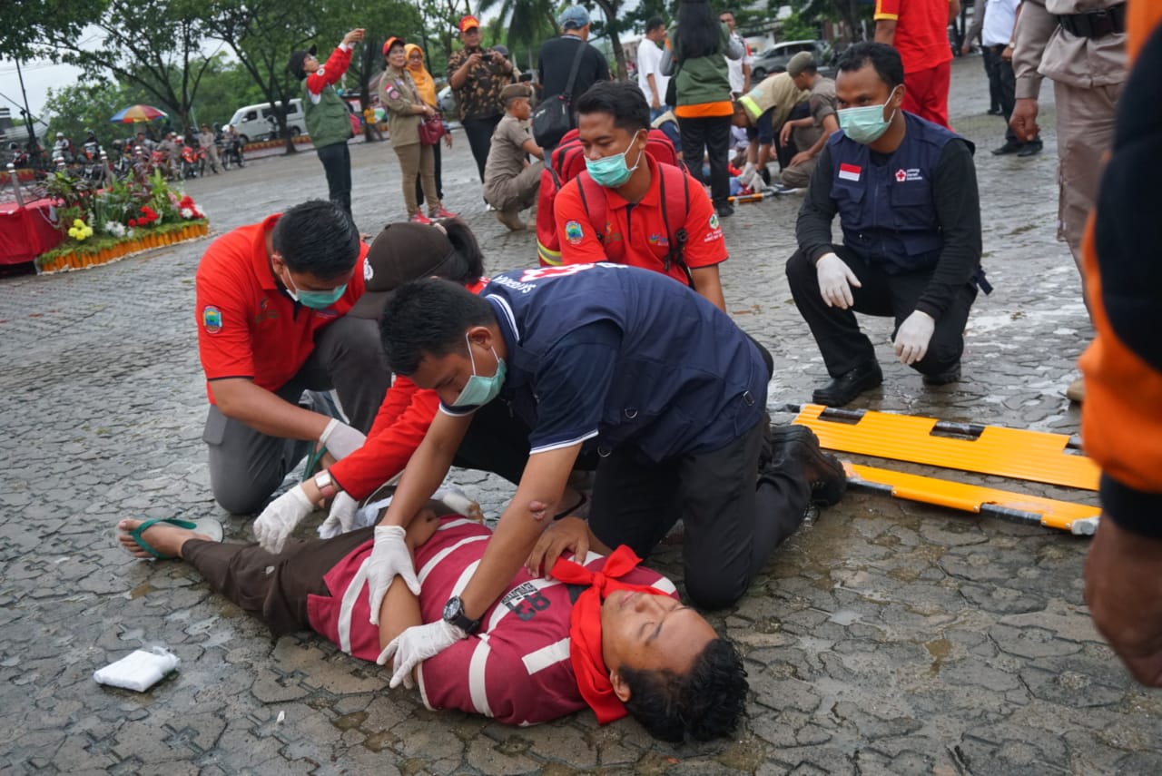 Siaga Bencana, Pemkab Lamsel dan Instansi Terkait Simulasikan Penanggulangan Bencana Alam