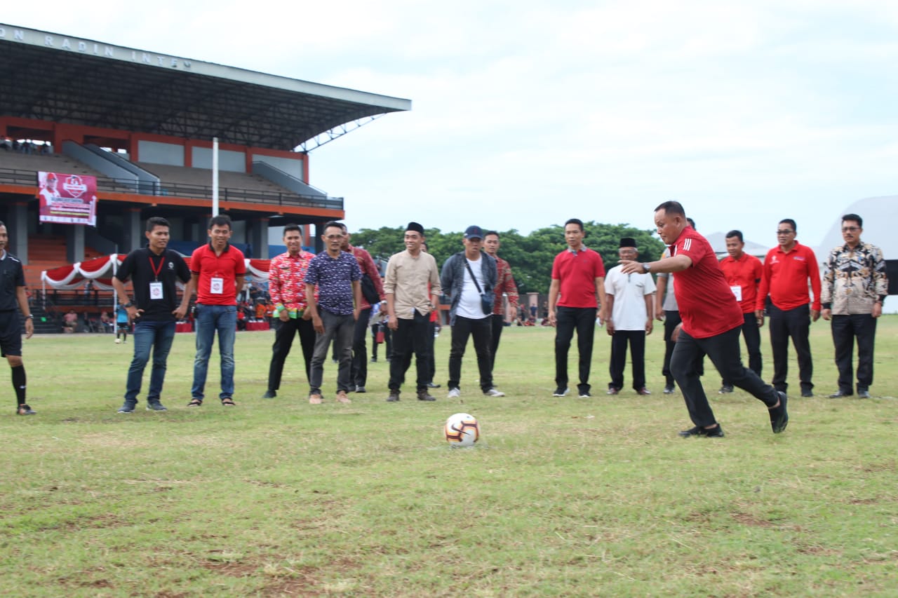 74 Club Sepak Bola Ramaikan  Turnamen Nanang Ermanto Cup