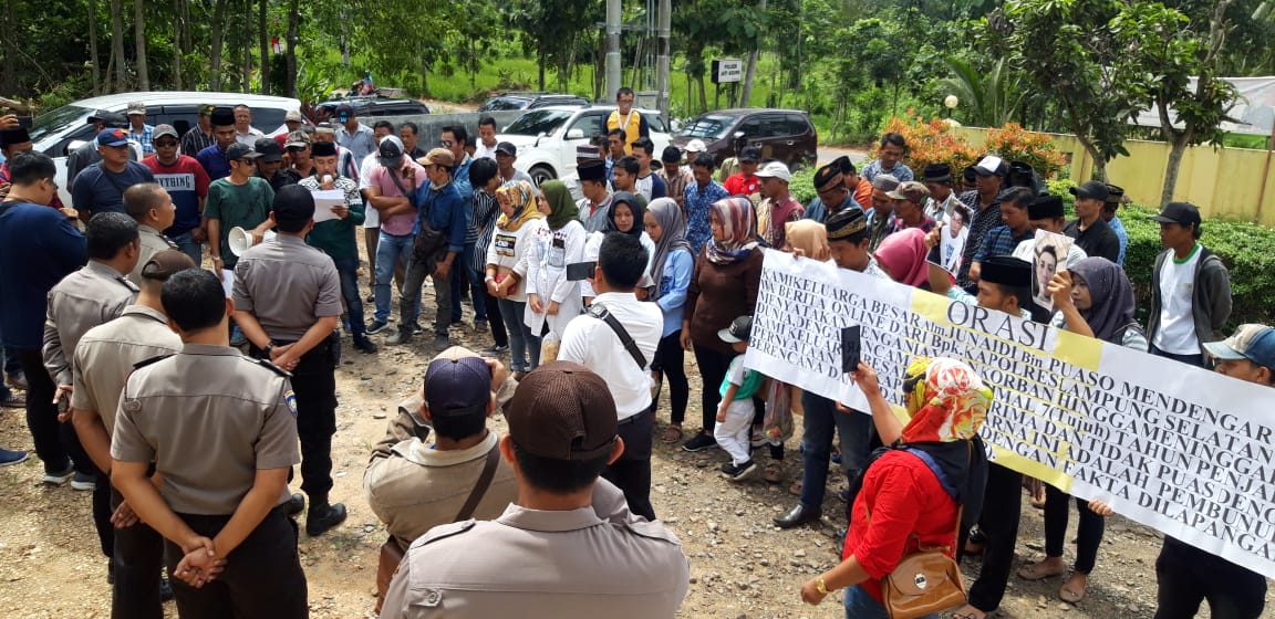 Puluhan Keluarga Junaidi Tuntut Pelaku Dihukum Mati