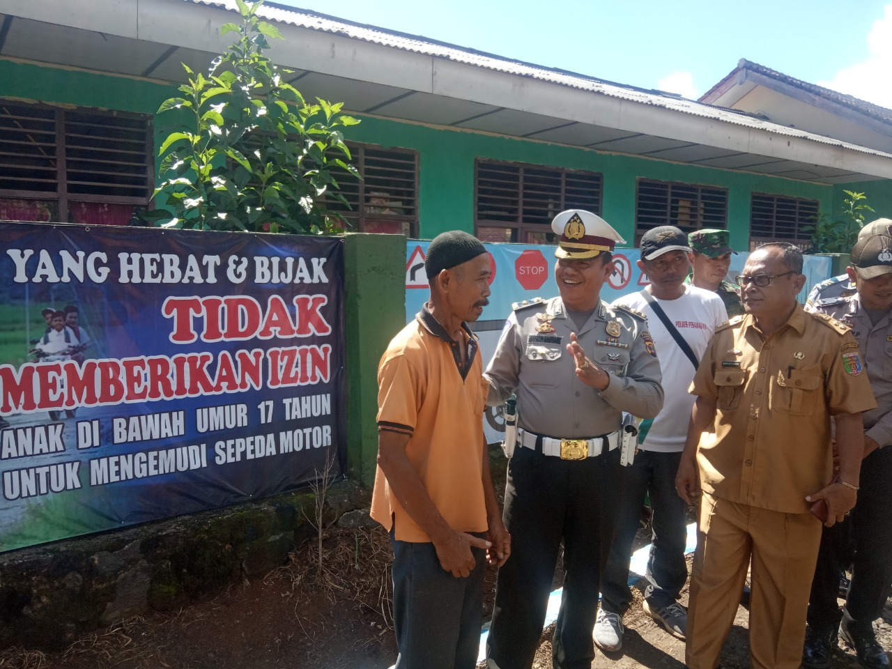 Satlantas Polres Pesawaran Lakukan Asistensi Kampung Tertib Lalu Lintas