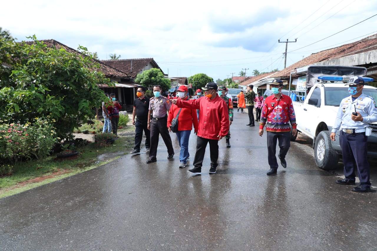 Tiga Kecamatan di Semprot Desinfektan 