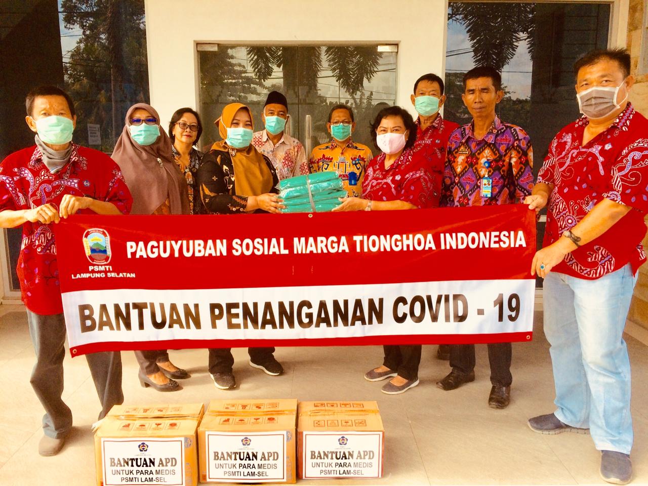 Tenaga Medis RSUD Bob Bazar Kalianda Dapat Bantuan APD dari PSMTI Lamsel