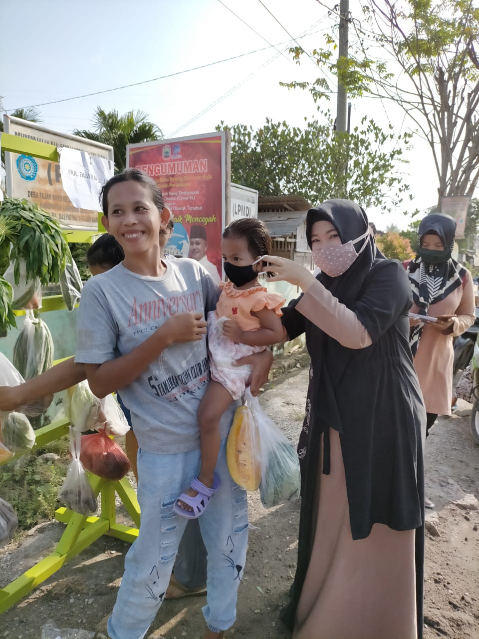 TP PKK Fajarbaru Gelar Pasar Sayur Gratis