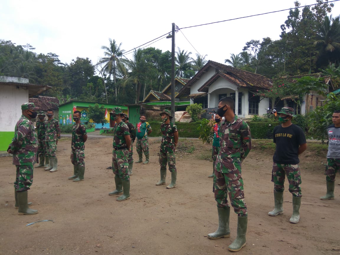 Komandan SSK TMMD Hadir di Tengah Masyarakat