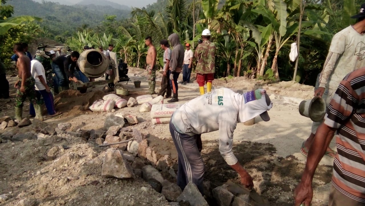 Medan Operasi Bertempur, Medan Aman Membangun