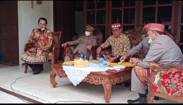 Bang Zul Silaturahmi Dengan Tokoh Adat Lampung