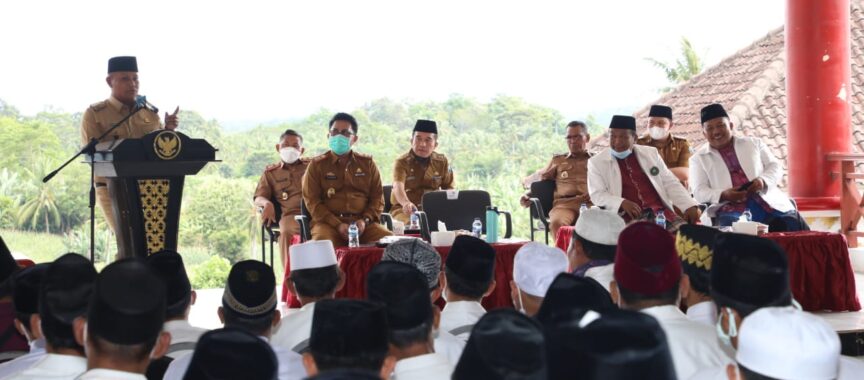 Bupati Apresiasi Kontribusi Guru Ngaji