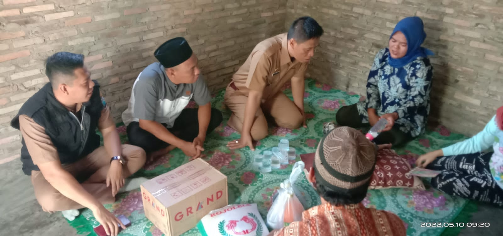 Pemdes Hara Kawal Pengobatan Balita Pengidap Gangguan Mata