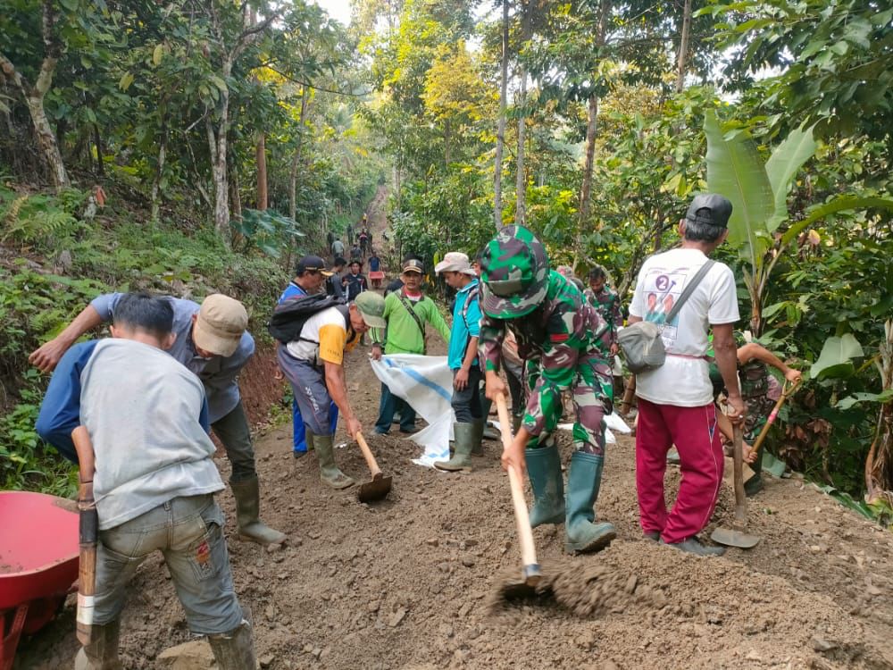 TMMD Kobarkan Semangat Para Prajurit dan Warga