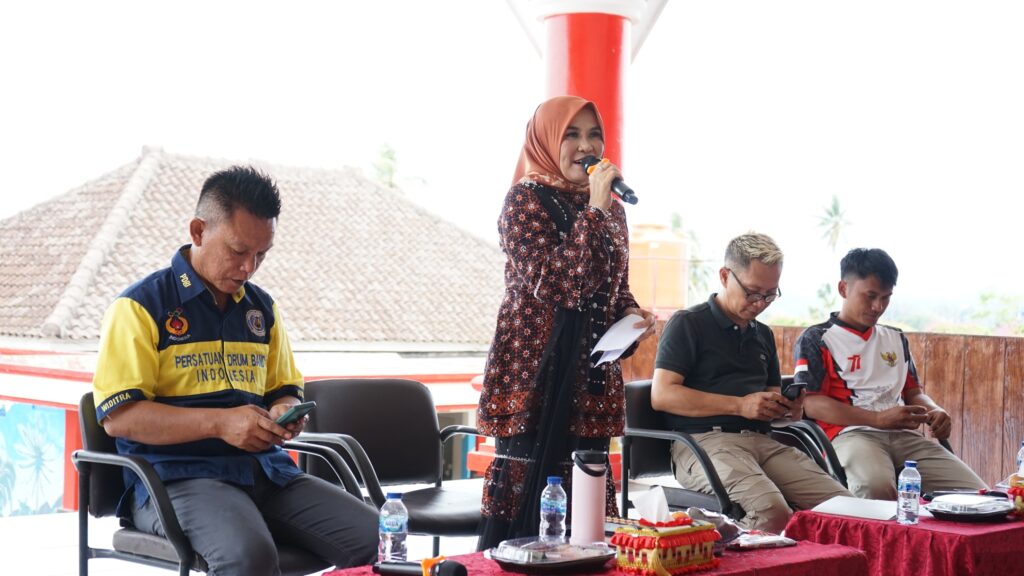 Lamsel Tuan Rumah Lomba Drum Band se-Sumbagsel