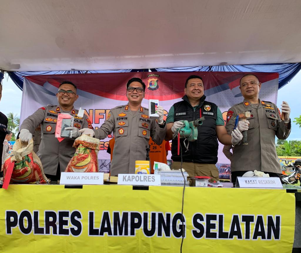 Tambang Emas Ilegal di Katibung Diungkap, Polres Lamsel Gulung 3 Tersangka