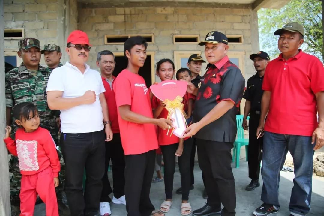 Rumahnya Dibedah, Nanang Wiyana: Terima Kasih Bapak Bupati!