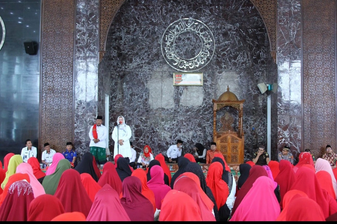 Penuh Khidmat, Suasana Gelaran Isra Miraj di Masjid Agung Kalianda