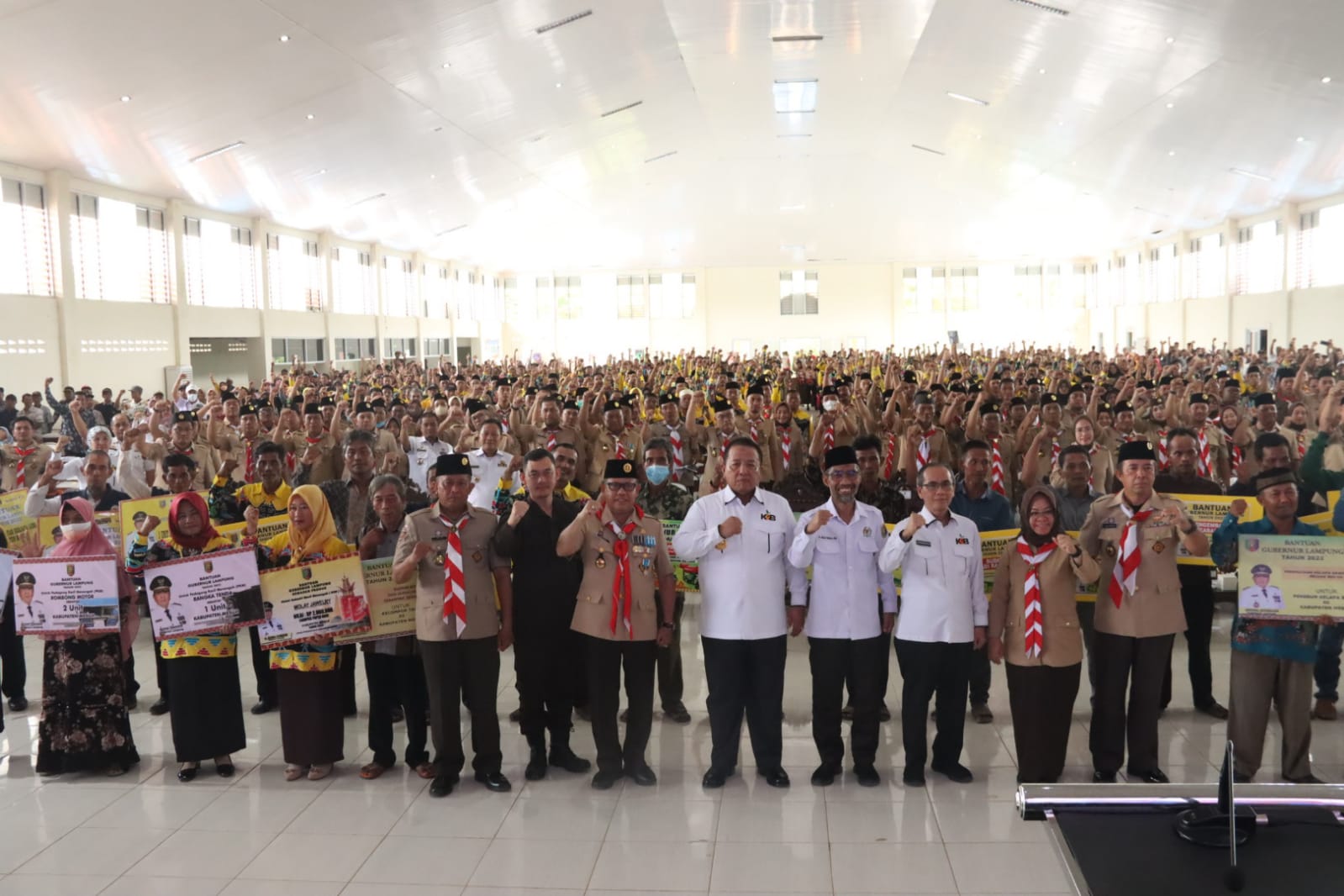 Gubernur Arinal  Melakukan Launching Dan Implementasi Program Kartu Petani Berjaya